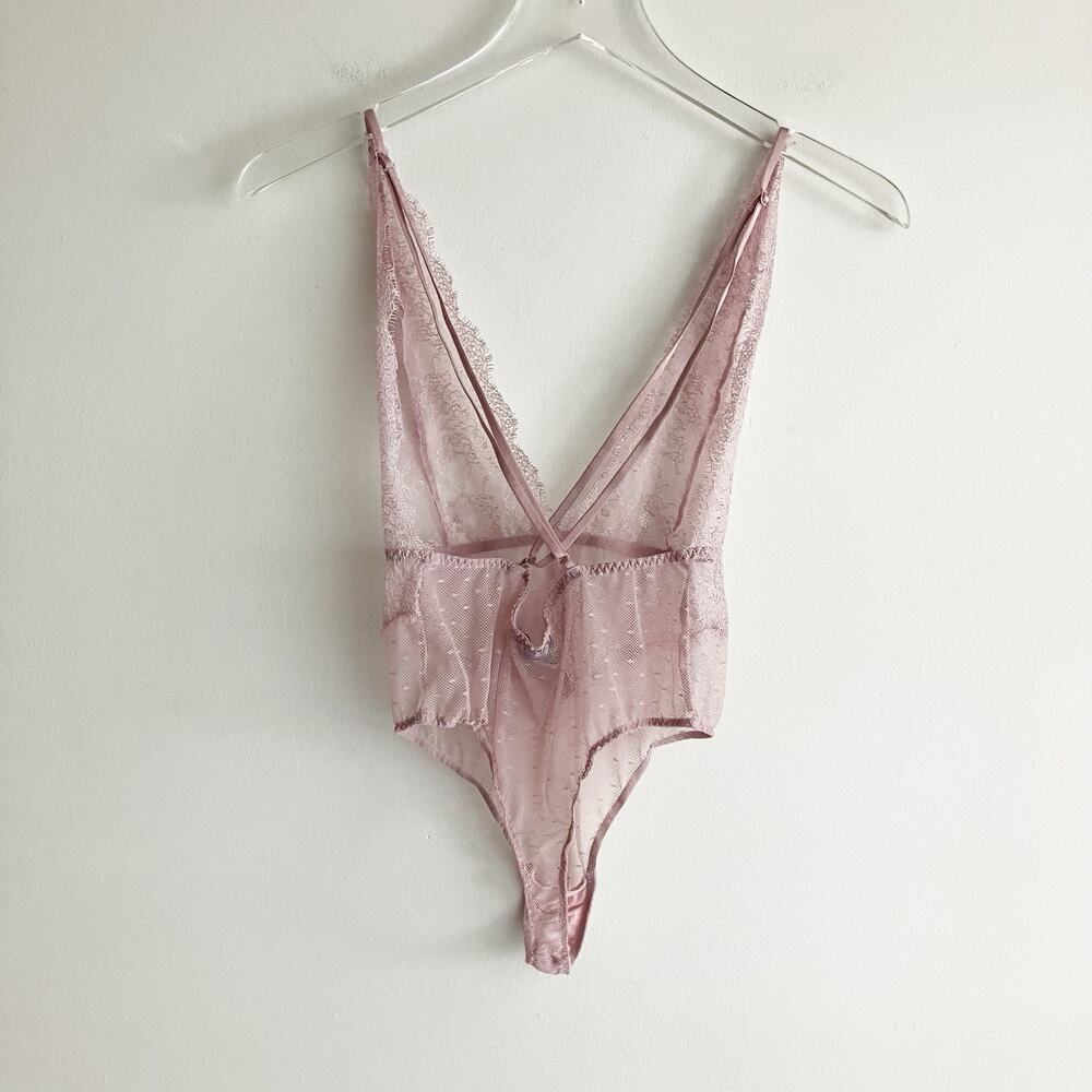 Victoria's Secret Medium Lace Thong Teddy Mauve Crossback Purple Pink Lingerie - Picture 4 of 9